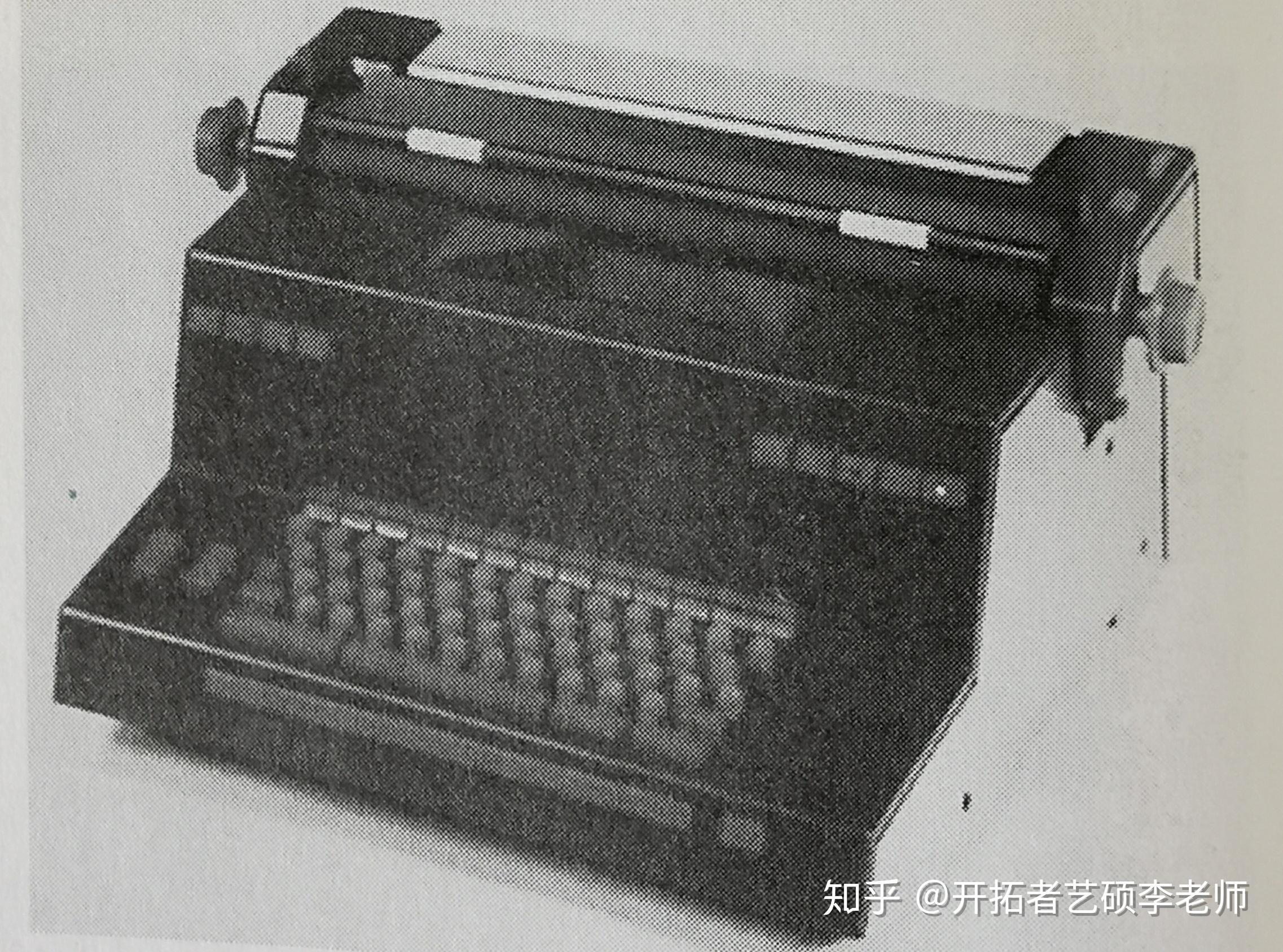 奥利维蒂tekne3电子打字机1960年托马斯·马尔多纳多,埃托·索特萨斯