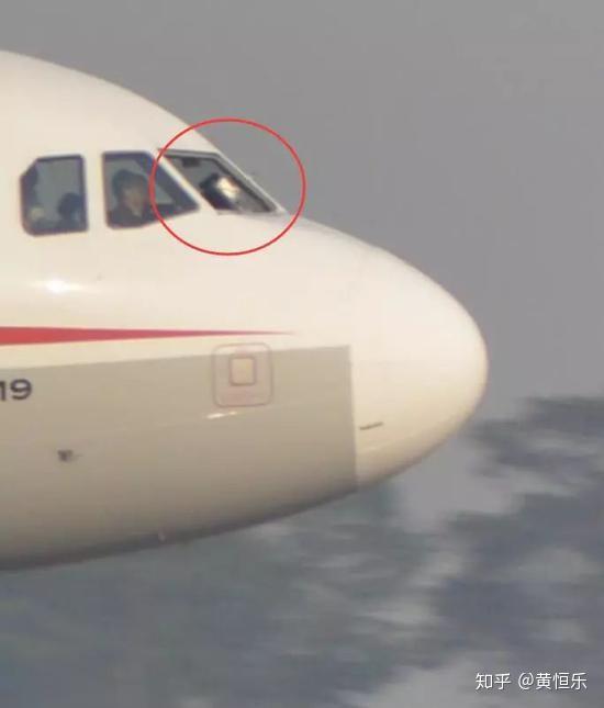 如何看待四川航空 3U8633 备降成都事件?