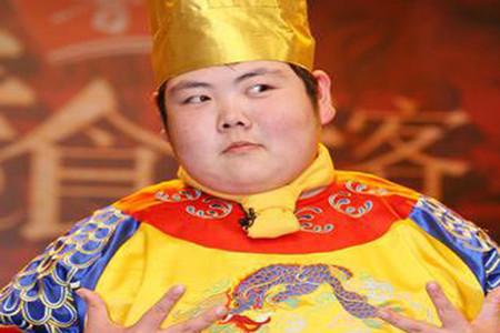 吴猛强写出师表时的诸葛亮其实已经膨胀