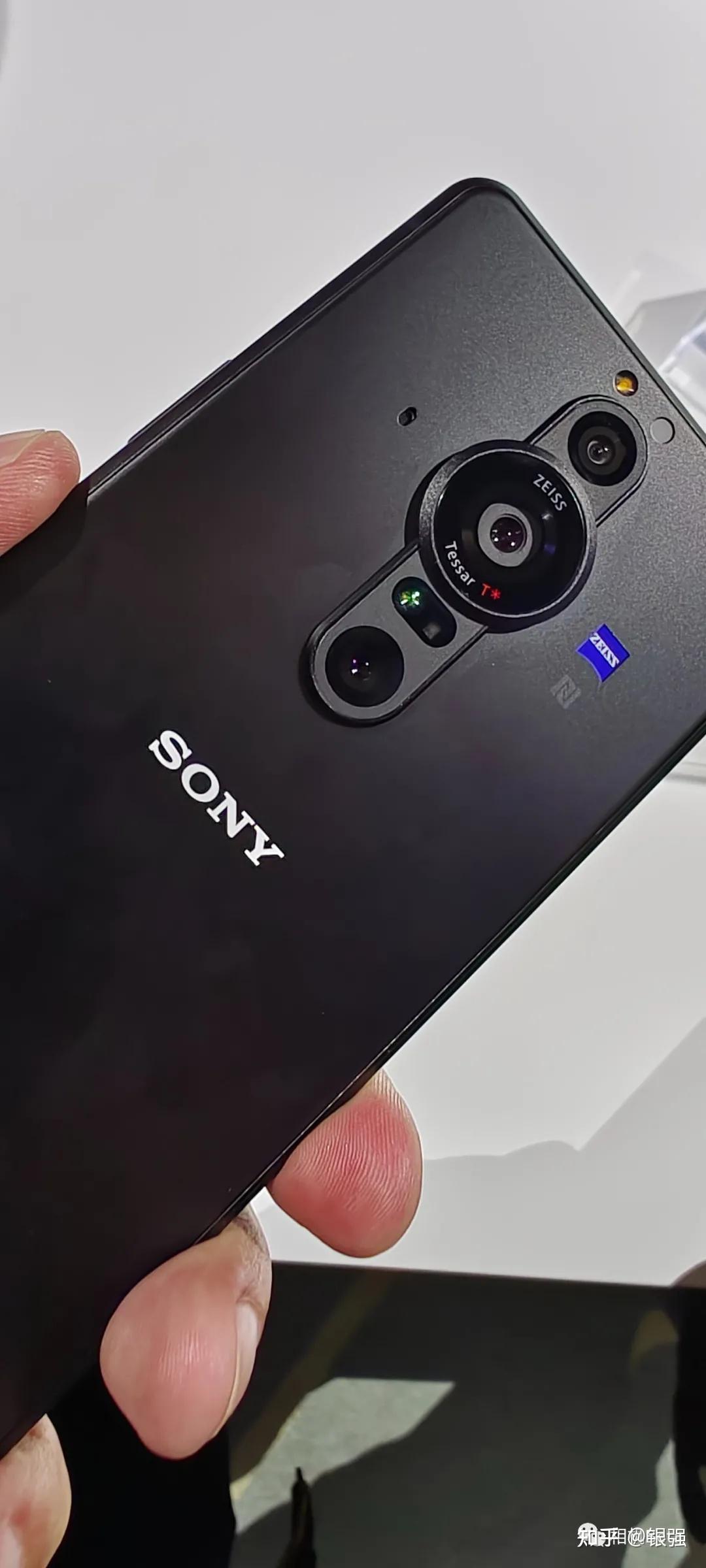 10999元4k120帧蔡司镜头索尼1寸底手机xperiaproi正式发布