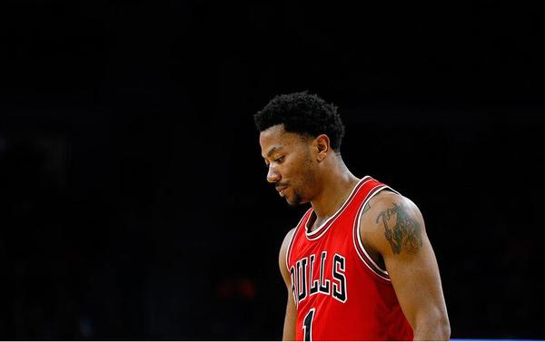 半月板毁了许多球星,比如说: 罗伊/奥登.