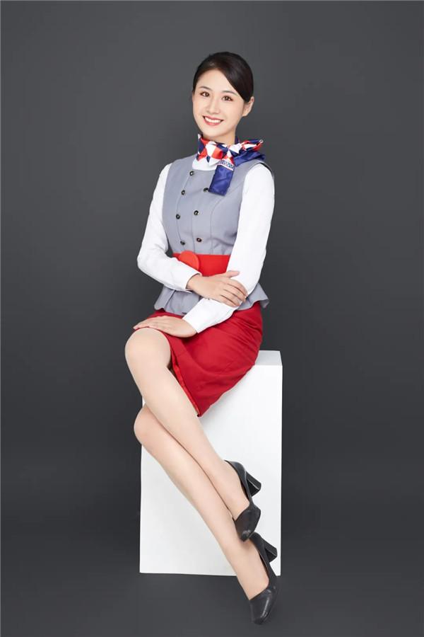 幸福航空空姐银瑞:在飞行中,感受不一样的风景和温度