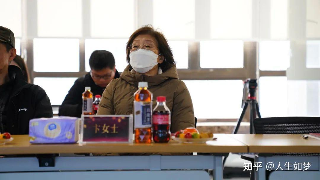 勤奋踏实做事有分寸这是我对太平洋房屋经纪人的第一印象