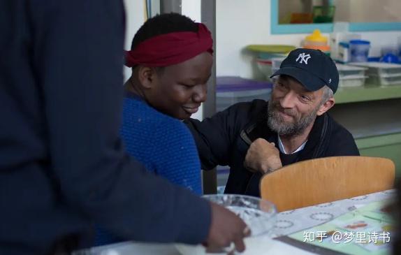 需要什么资质?我又不是开机构的”