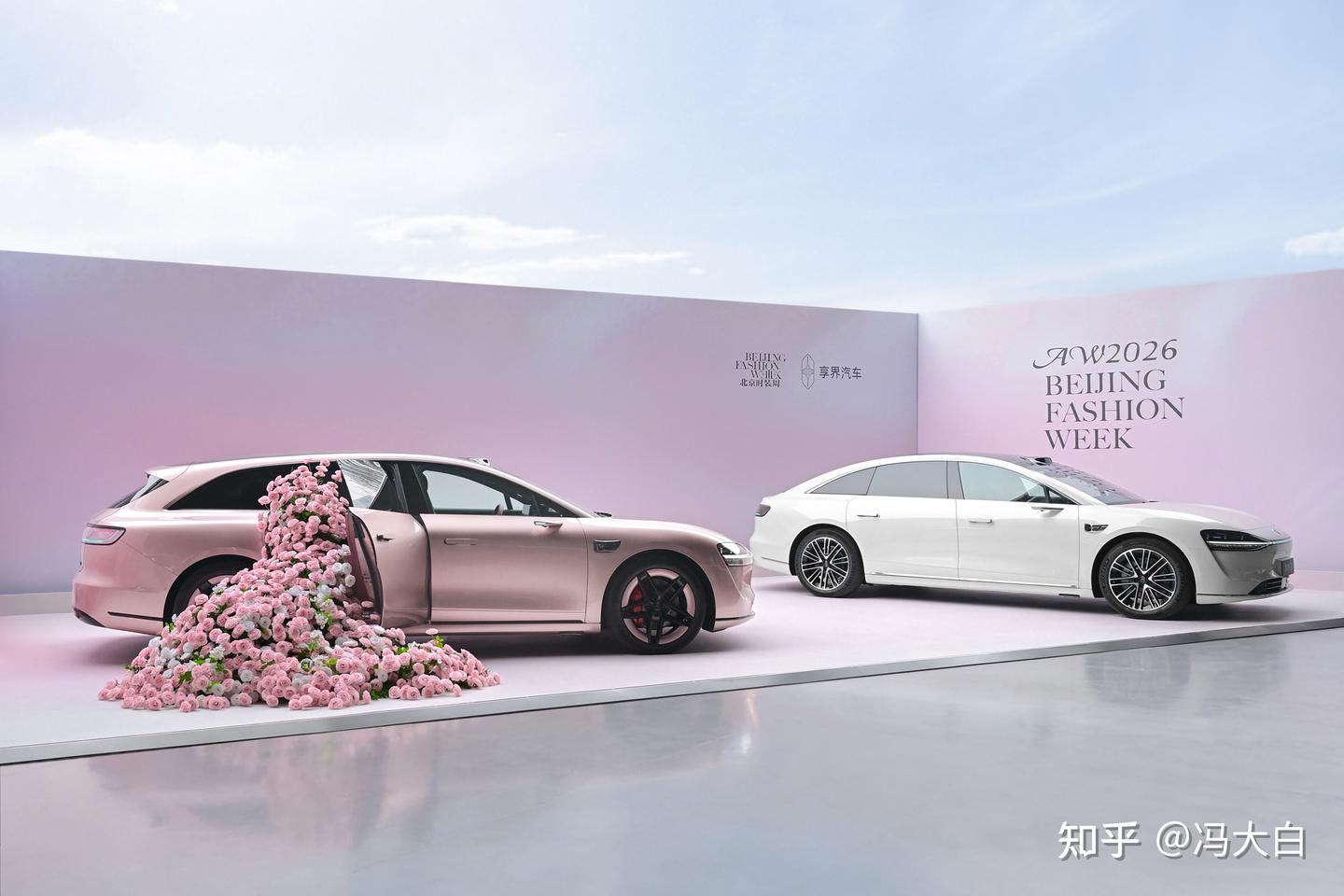 粉色靓车驾到:享界S9T如何重新定义出行美学