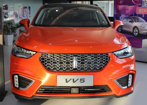 2021款长城weyvv5到店橙色涂装很洋气配7挡双离