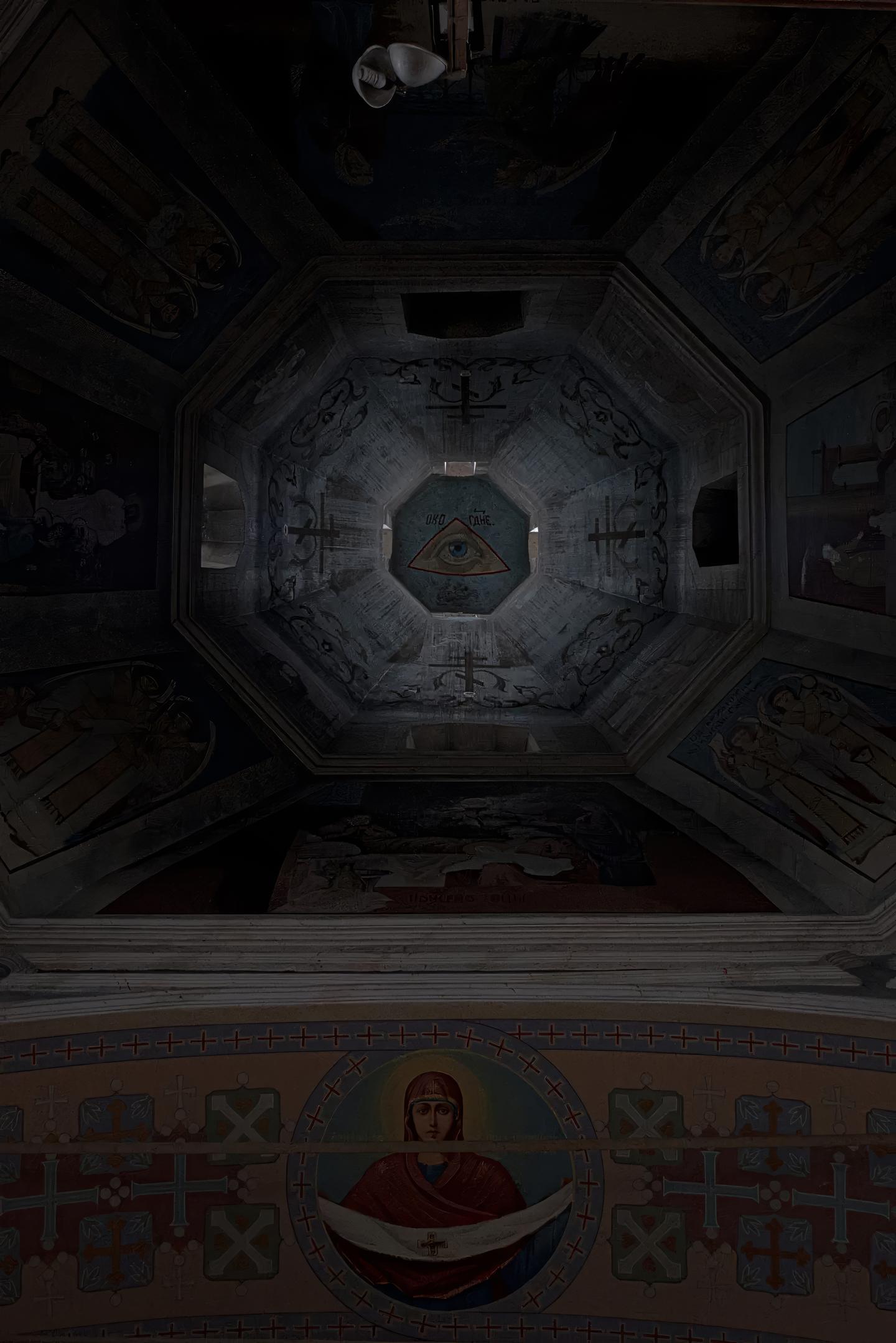 伊久姆主显圣容大教堂天花板上的壁画