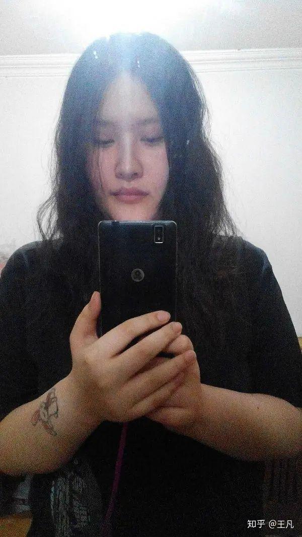 怎么拥有强大的气息 v2-ca8940f84d1cd6a04e8a4b81d454f34f_r.jpg