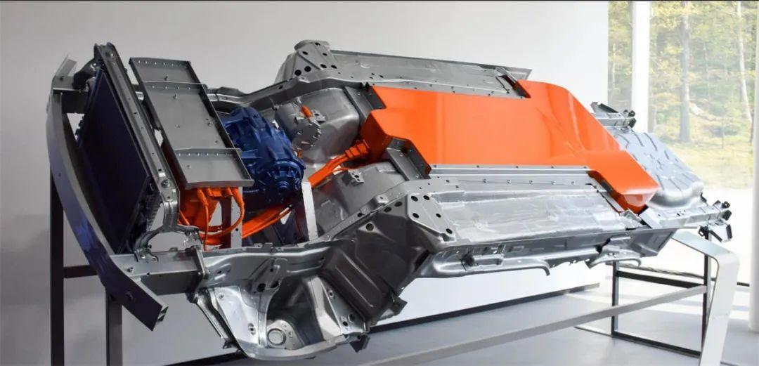 大脚电门会损伤电池纯电动汽车寿命几何真能跑100万公里