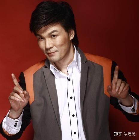李彬:当兵15年,演员转行当主持人爆红,56岁生大病住院惹人担忧 - 知乎