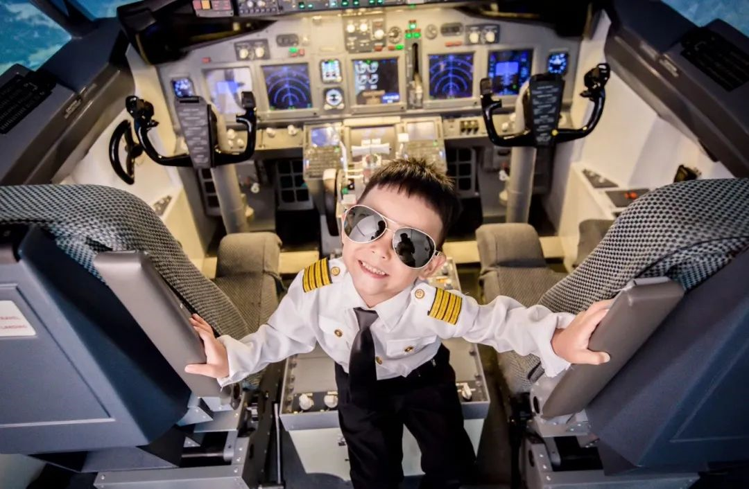 直上云霄鸟瞰深圳小小飞行员的梦想在这个寒假就能实现