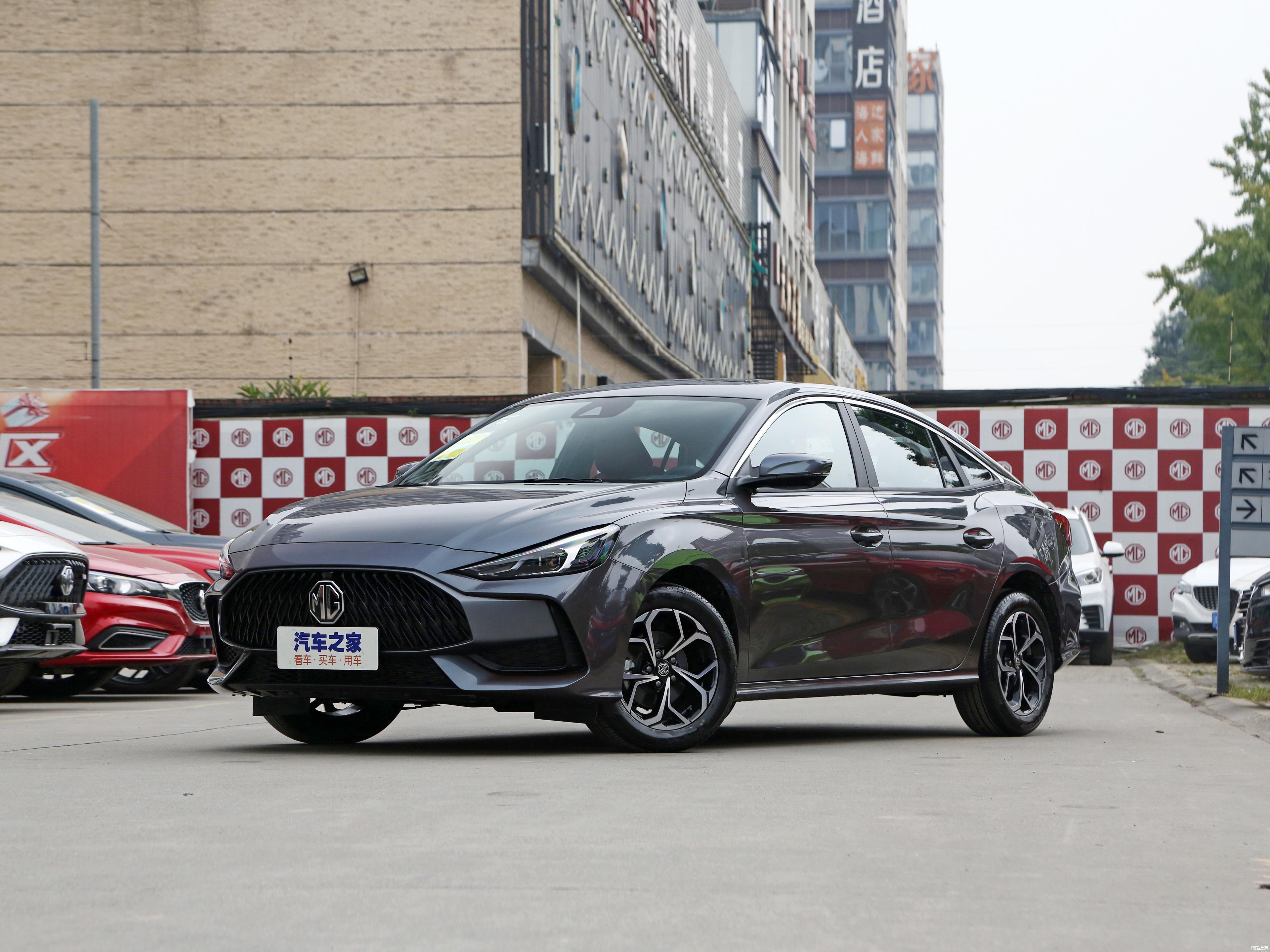 名爵5系外观凶猛市场价比名爵6低