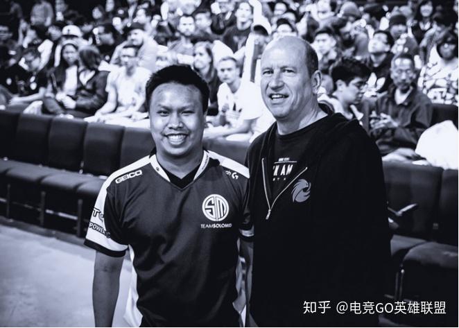 完美诠释得之我幸的天选之人猩猩队长reginald