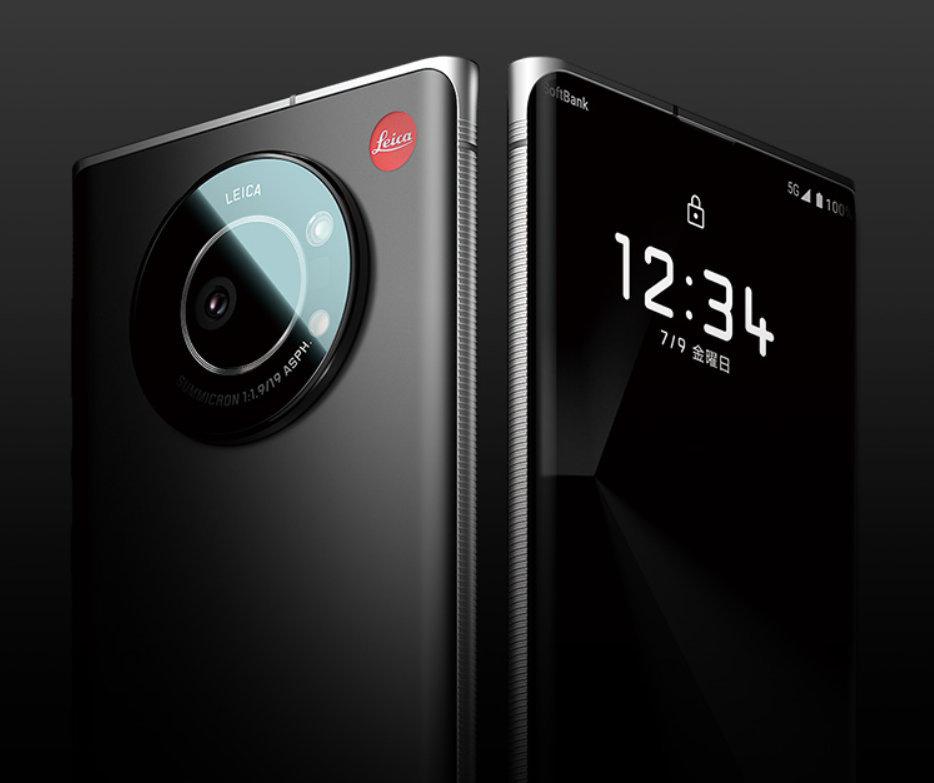 外观设计及尺寸:玻璃后盖是高端手机的标配,徕卡手机也不例外,但是