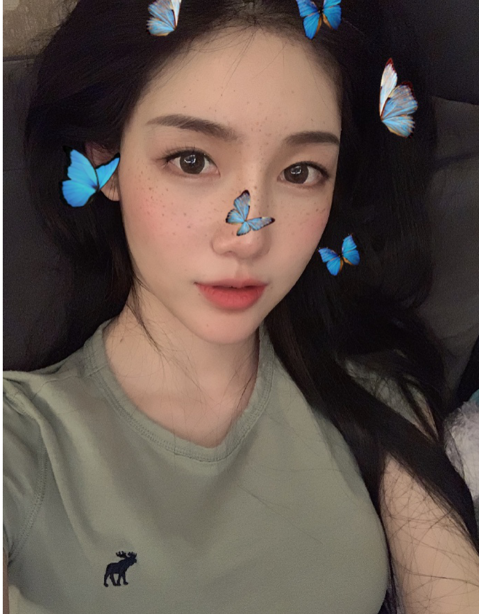 直播间崩溃大哭,"没有小熊了"狂diss"汪总"不给刷礼物 - 知乎