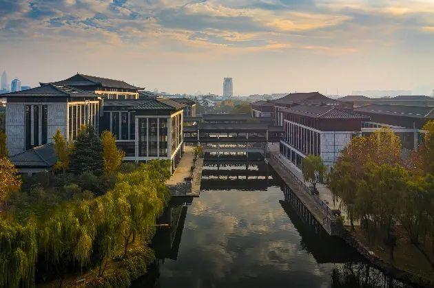 绍兴文理学院位于千年古城的现代大学这所学校值得来吗