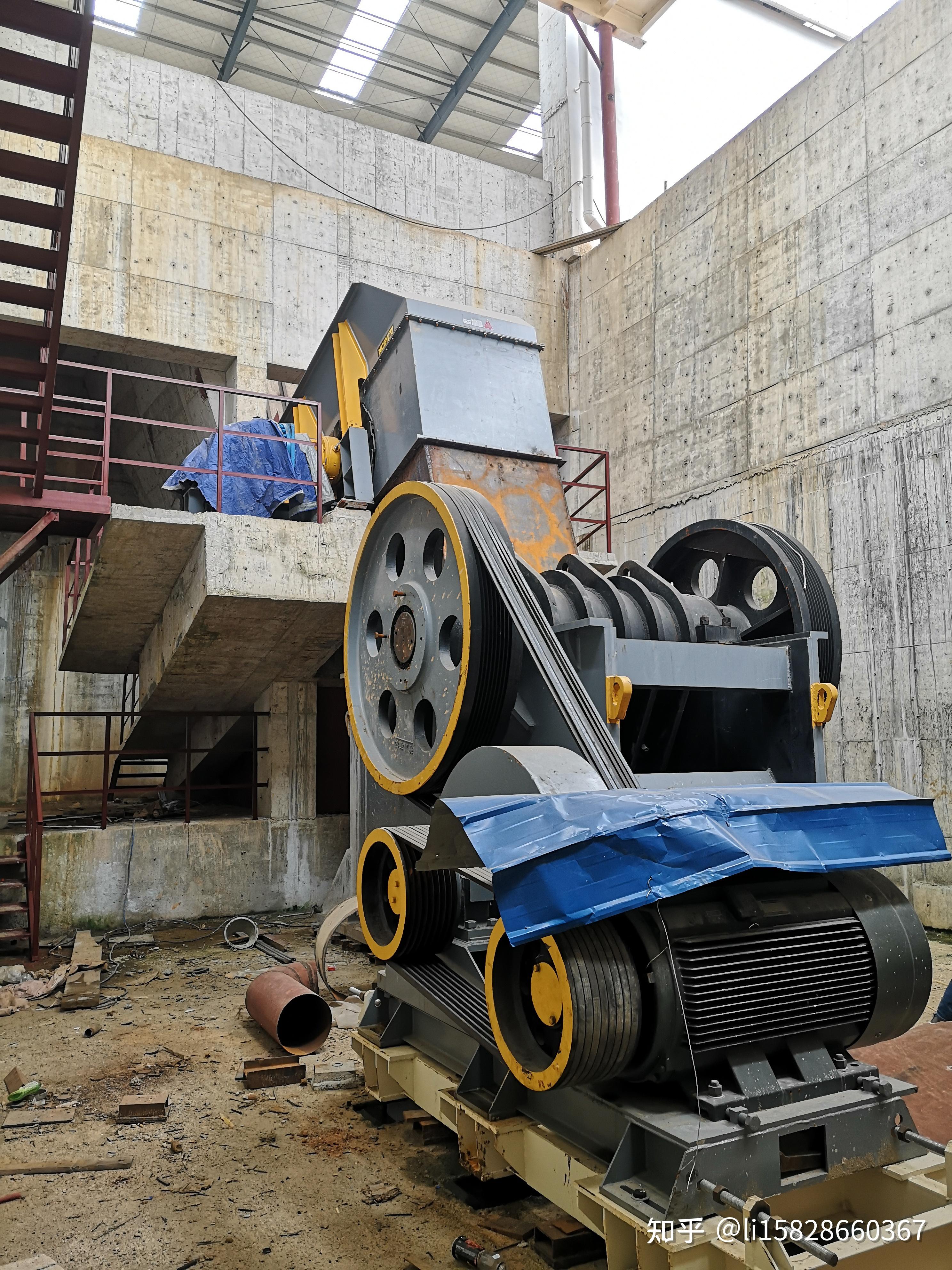 新川颚式破碎机一体化矿山设备生产商建厂30年