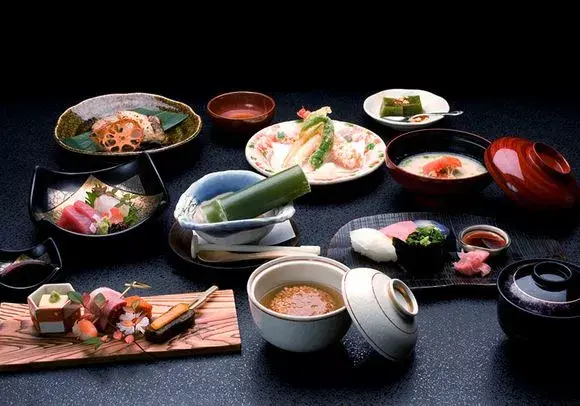 食在日本 12 正宗日料没你想得那么美 被外国游客改变的日本高级料亭生意 下 知乎
