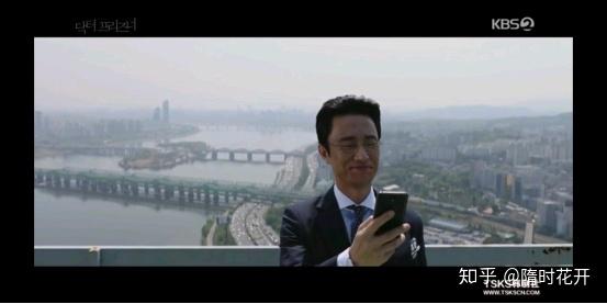 名字大家可能不太熟悉,他是鬼怪中可怕的亡灵朴中元;是天空之城中的车