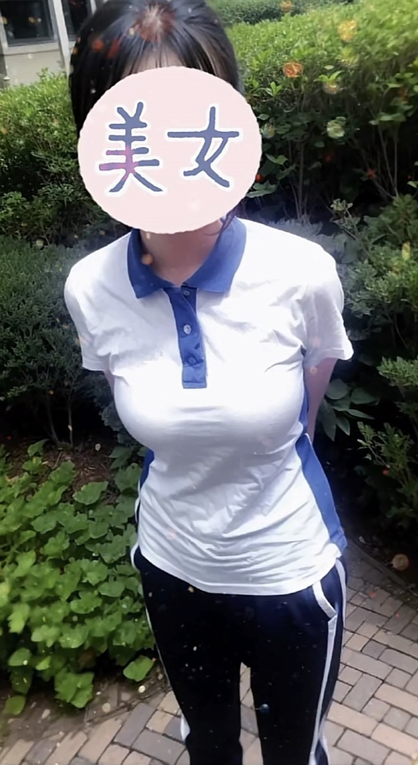 A4腰柚子胸,细枝挂硕果,堪称极品女生身材 - 知乎