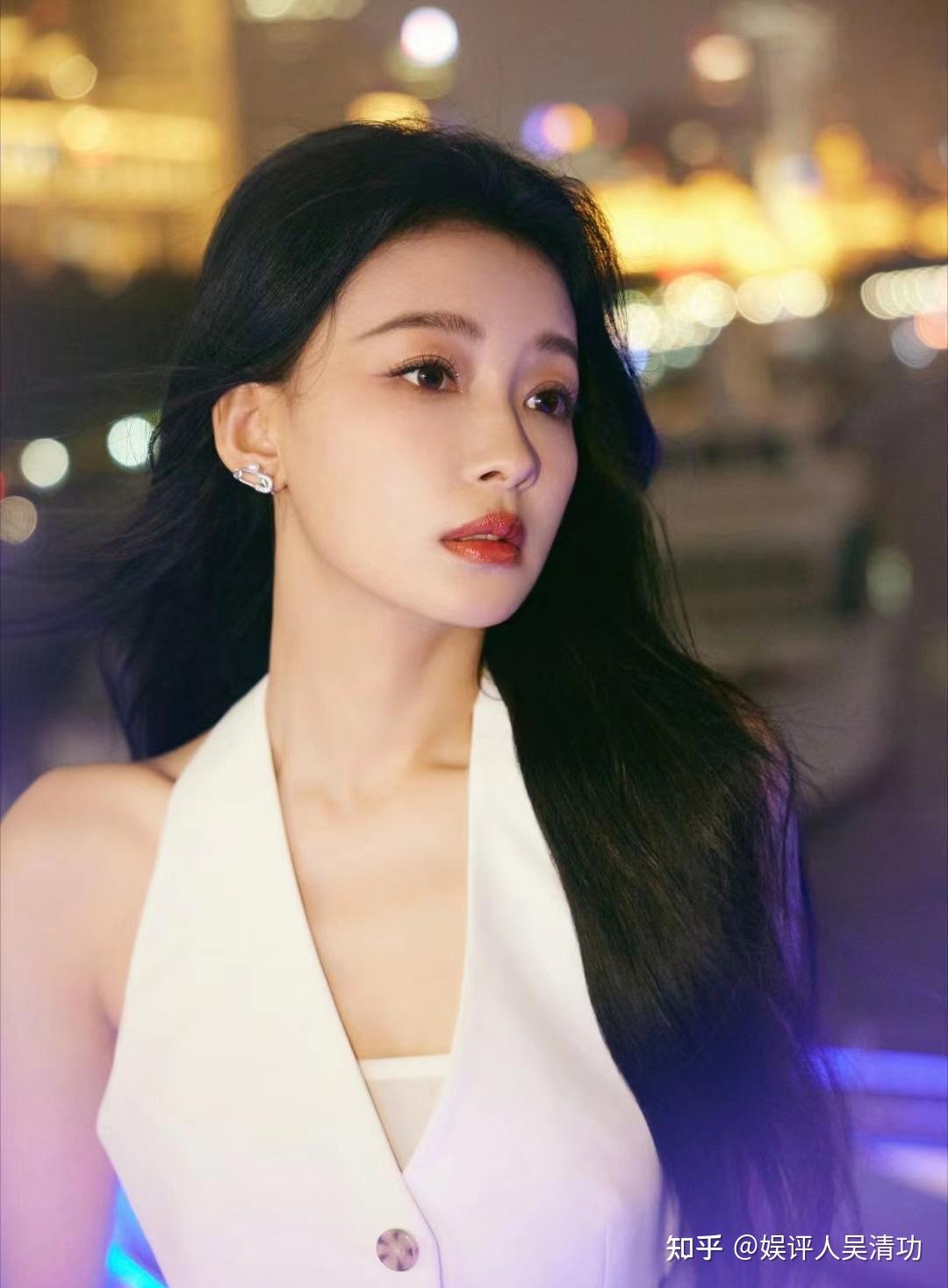 离异女星孙怡被拍到与小鲜肉同居,发文"让他滚了"引争议 - 知乎