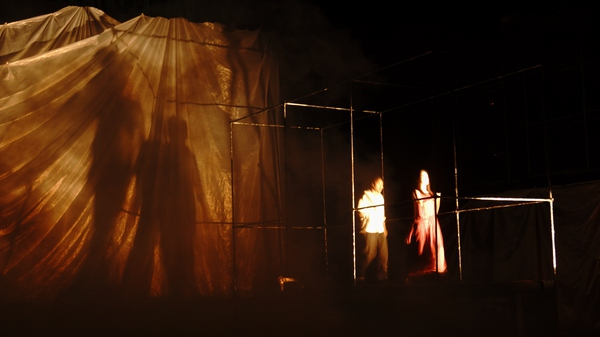 如何理解、评价郝蕾演唱的《氧气》这首歌?