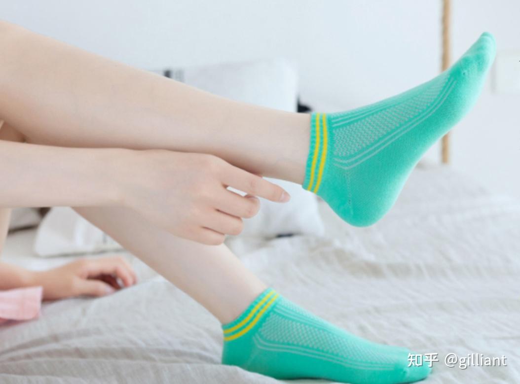 袜子也能穿出优雅感 - 哔哩哔哩