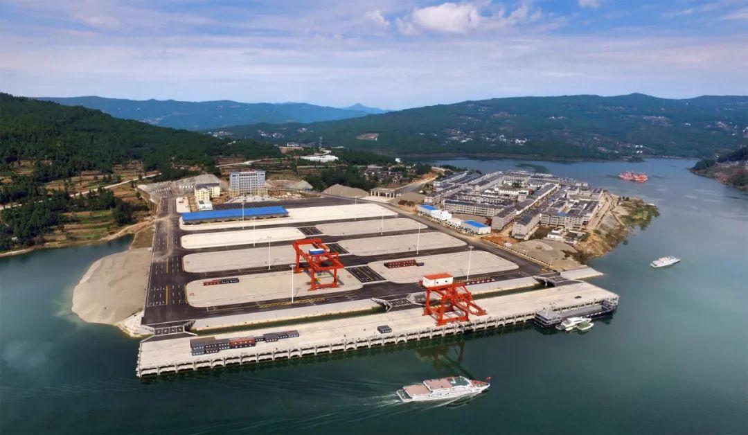 "水上出川大通道"嘉陵江全江通航 千吨船队可达上海 - 知乎