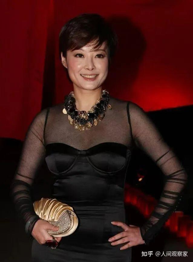 内地娱乐圈6位"重量级"女明星,网友评论:郝蕾胖了也好性感 - 知乎