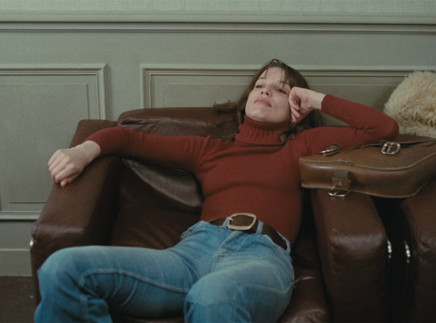 的画面,或者举例出法国那些迷人的时装icon,如:jane birkin,caroline