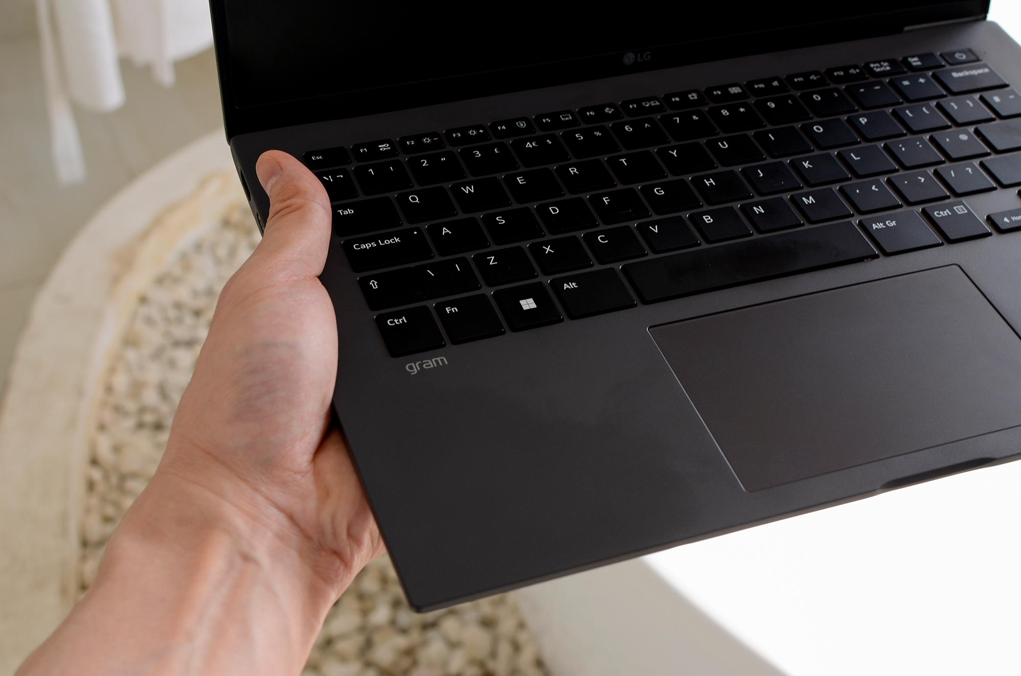 核心再升级体验提升lggram142022款笔记本电脑体验