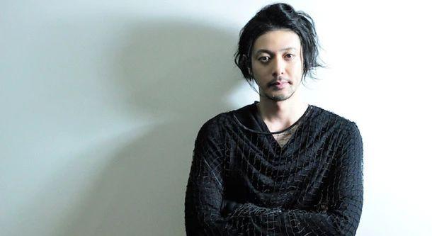 20位日本大叔级明星,年轻时好看到爆炸!