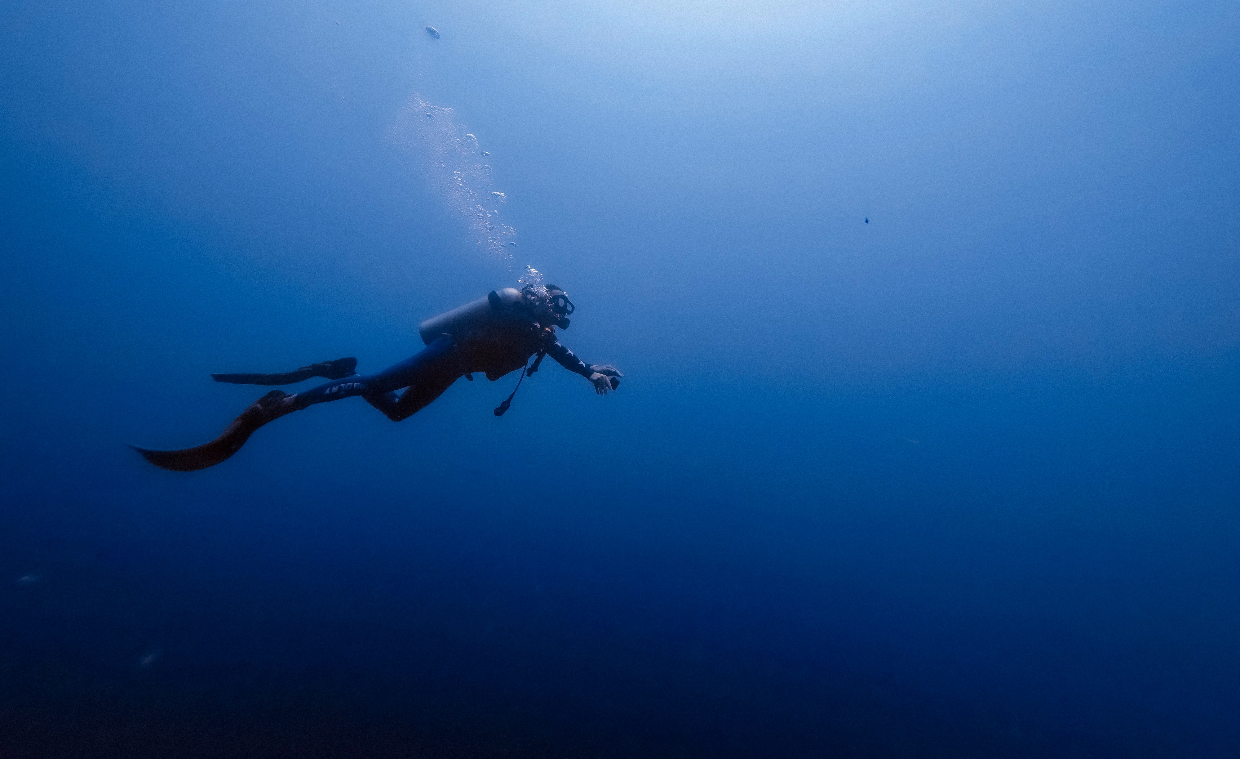 世界上最神奇的公园一年中只有冬季才出现其余时间都在水下