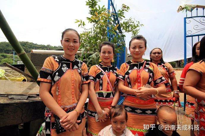 黄衣阿佤-中国佤民族中一支穿黄色衣服的佤族群体临沧黄衣阿佤介绍 - 知乎