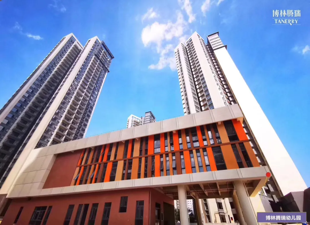 北大培文实验学校,西区第三小学,荷茶小学和荷茶幼儿园等多所优质学校