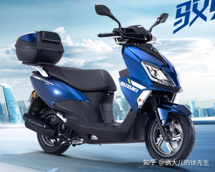 “神车”铃木UY被吊打了?豪爵ADX125高配又降价,成为新晋网红