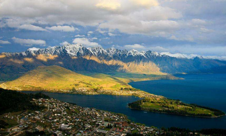 人在国内上学、工作,没有留学经验应该怎么移