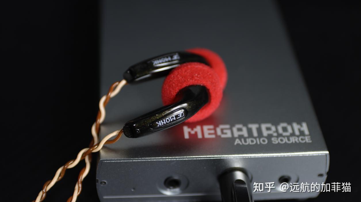 微翼MP120 (ris) 4.4平衡版搭配大威S试听:百元平头的诚意西装套