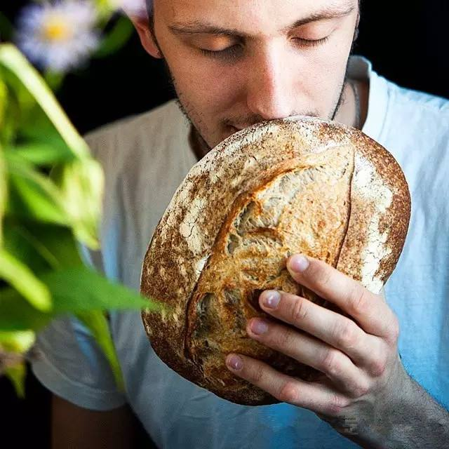 法国面包吃法语学习的完美结合