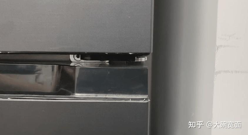 深度测评美的冰箱新品5355千价位60cm超薄全嵌双循环系统