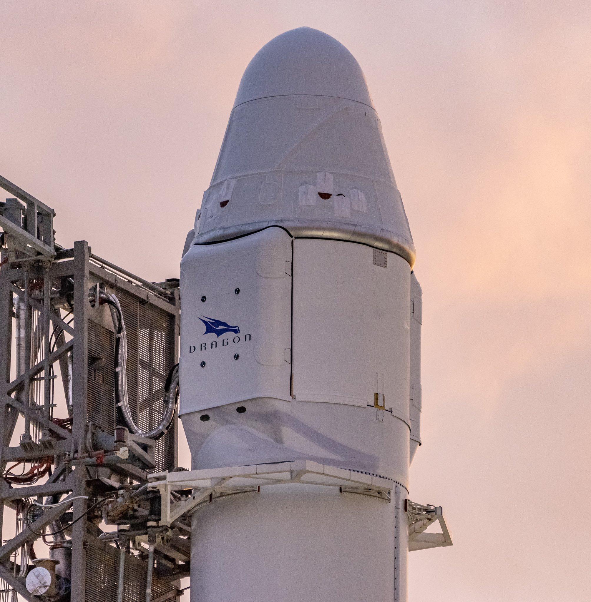 两代货运龙飞船到底有哪些不同