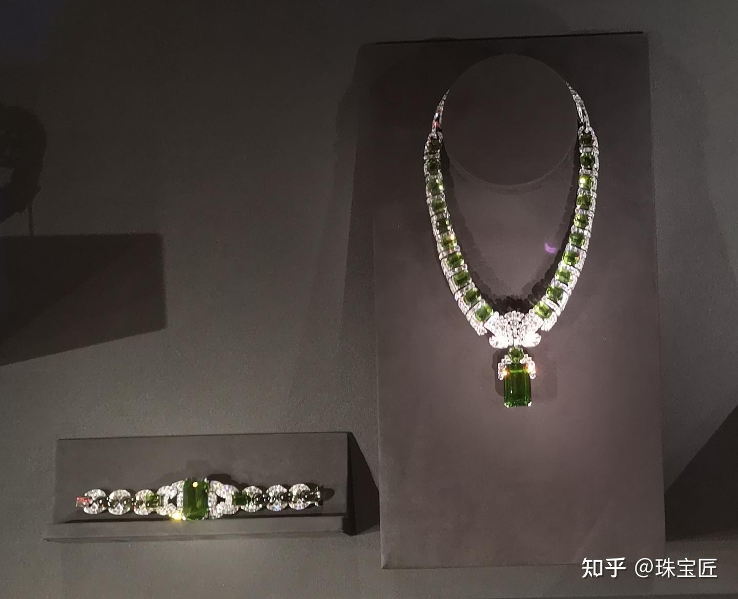 “火彩”是什么？你以为的blingbling闪光竟然不是火彩？ - 知乎