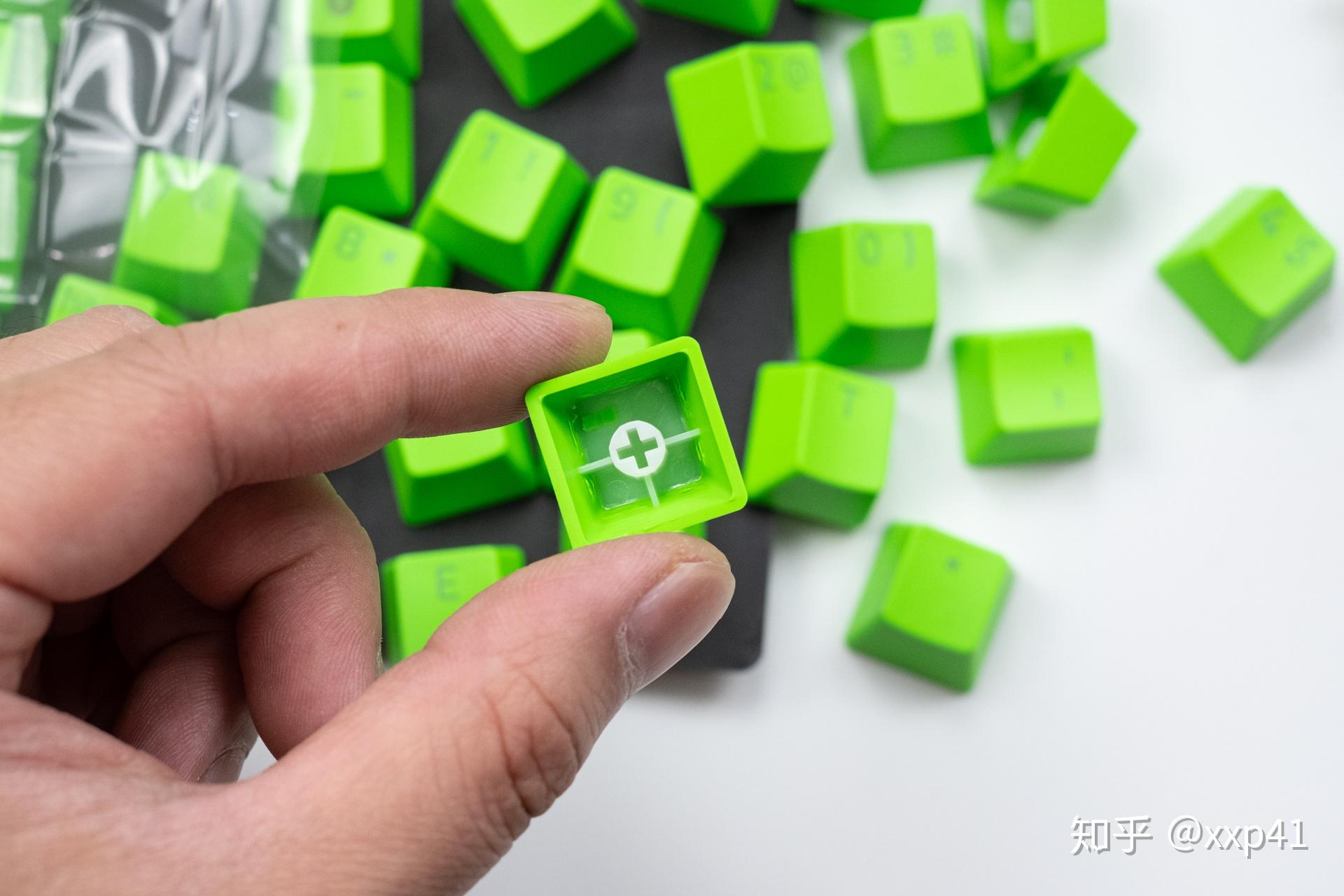 机械键盘pbt材质的键帽是绝对不打油的吗?