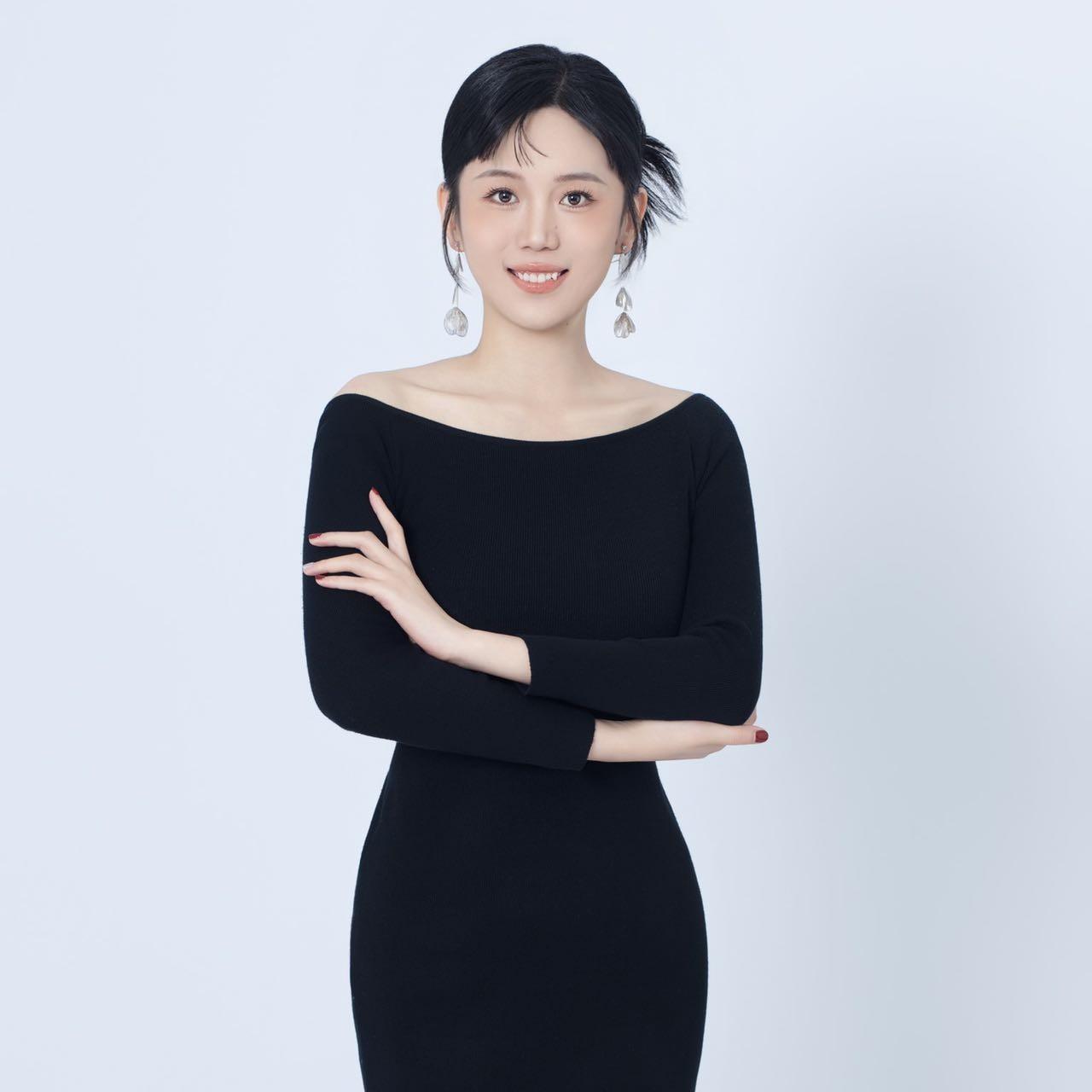 意昂工课琳琳