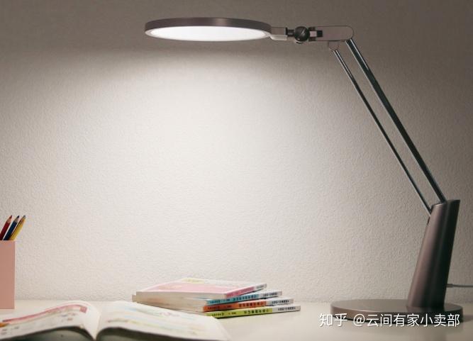 想买个台灯,哪个品牌比较好?