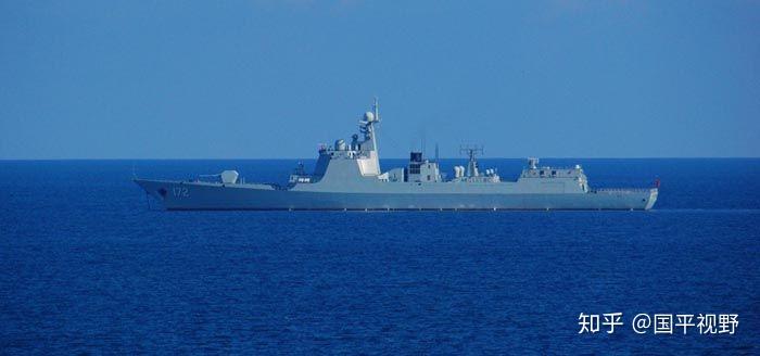 051g型驱逐舰165舰领衔,下辖4艘051hg护卫舰560舰,561舰,562舰,563舰