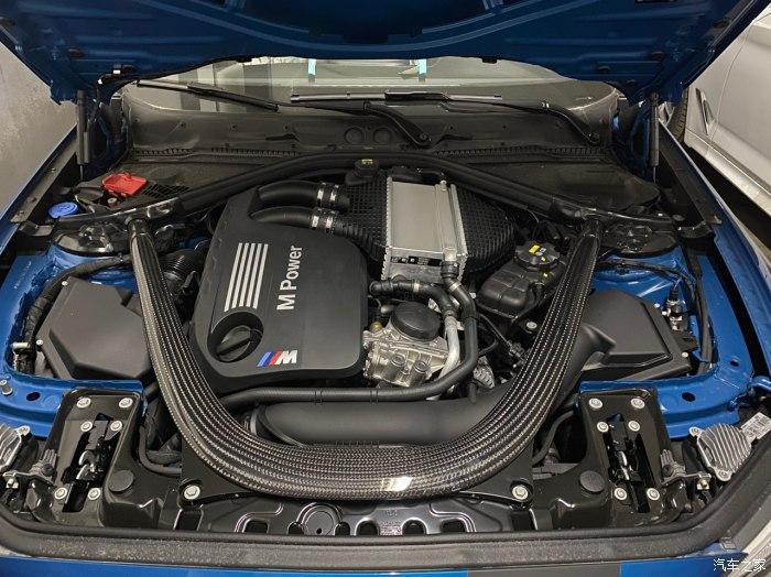 偶然的机会好朋友帮忙安排了x3mc的试驾,跟m2c同款发动机,于是对宝马