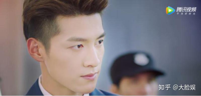 一千个观众眼中就有一千个单均昊,但是,没有一个单均昊是一头黄毛的.