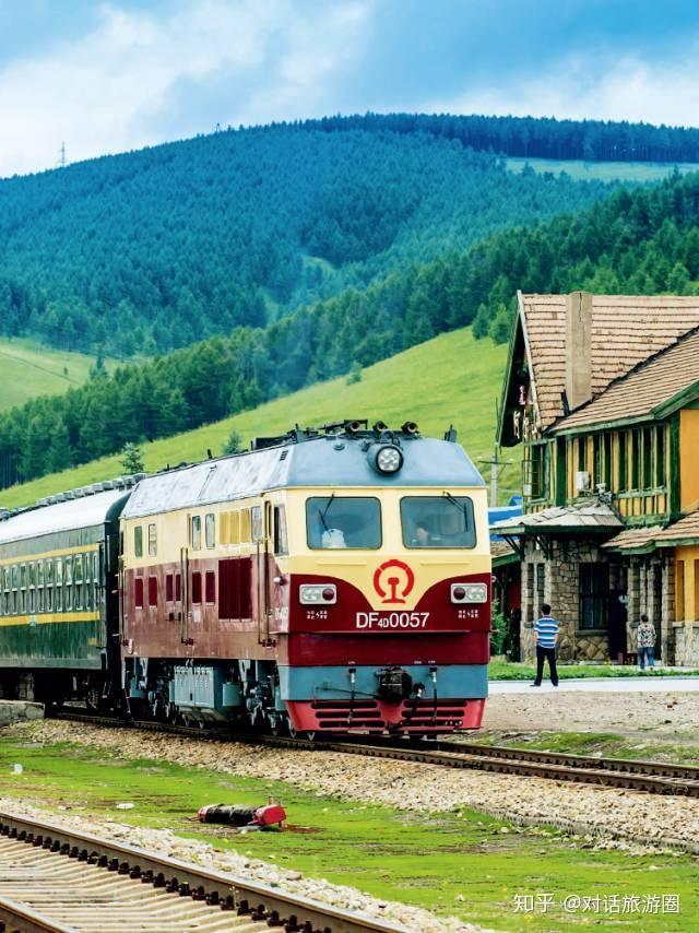 t8701次列车,每天18:10从南宁发车,途经南宁,崇左,凭祥,越南同登,越南