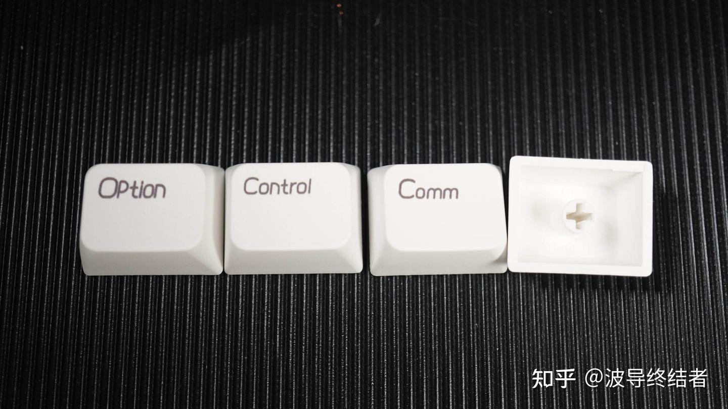 晶萤剔透的漂亮 - FIRST BLOOD B67三模机械键盘 - 知乎